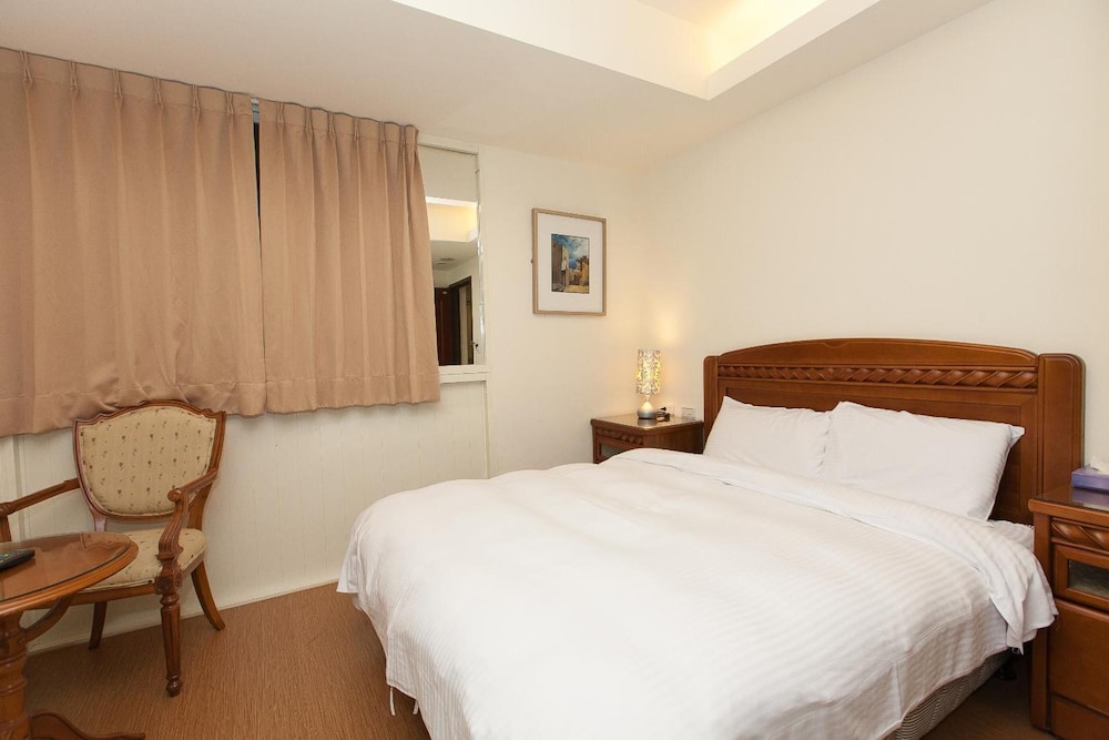 Mucha Hotel 24/54
