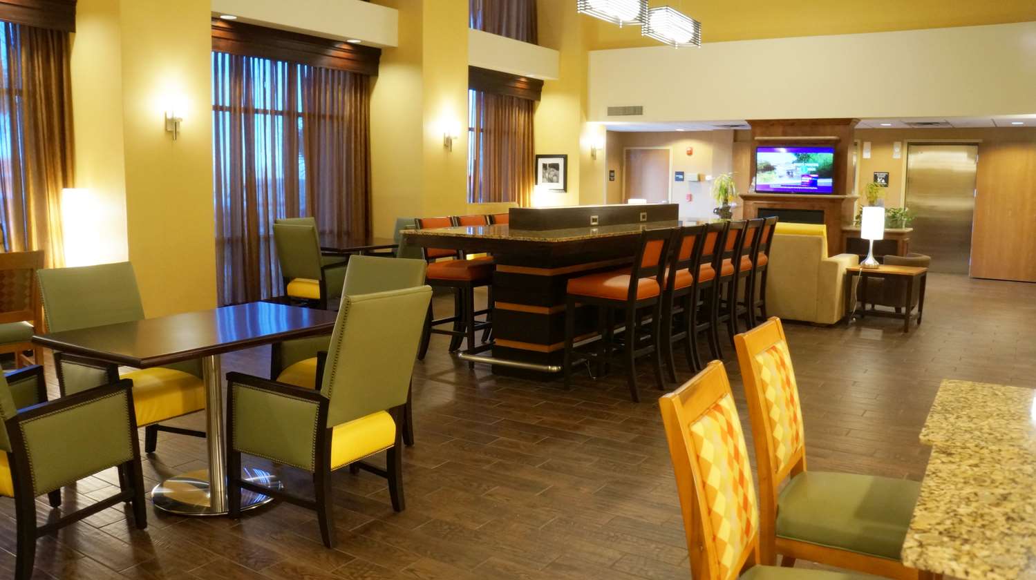 restaurant cafeteria