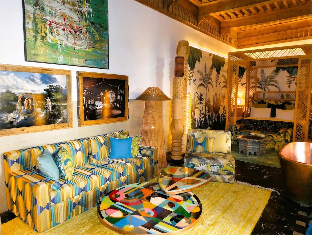 Riad Due 22/50