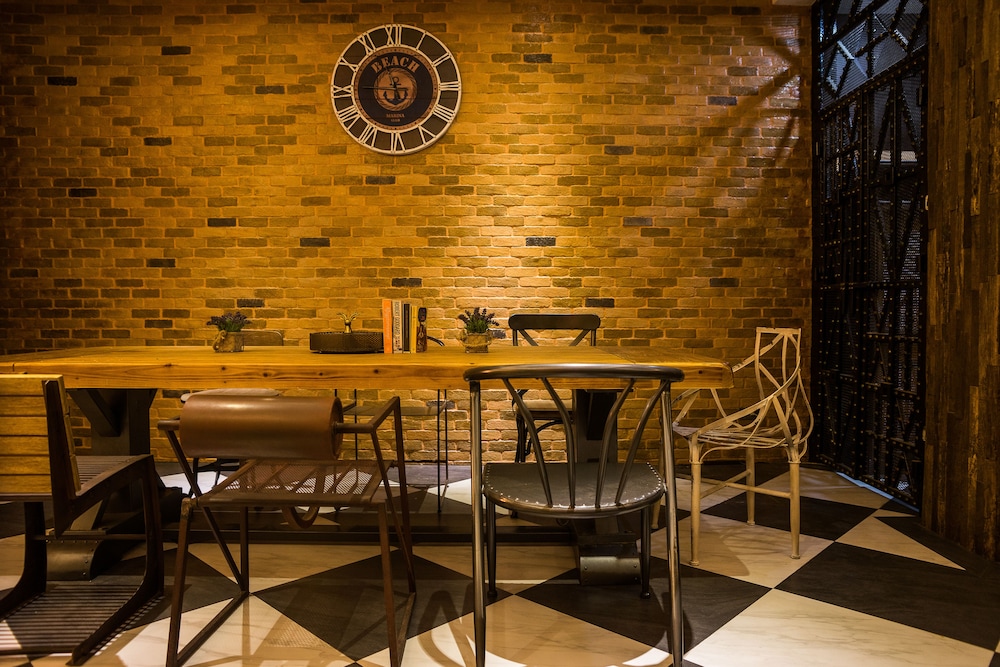 Nonze Hostel 54/66
