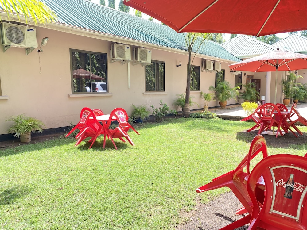Sangana Lodge 43/50
