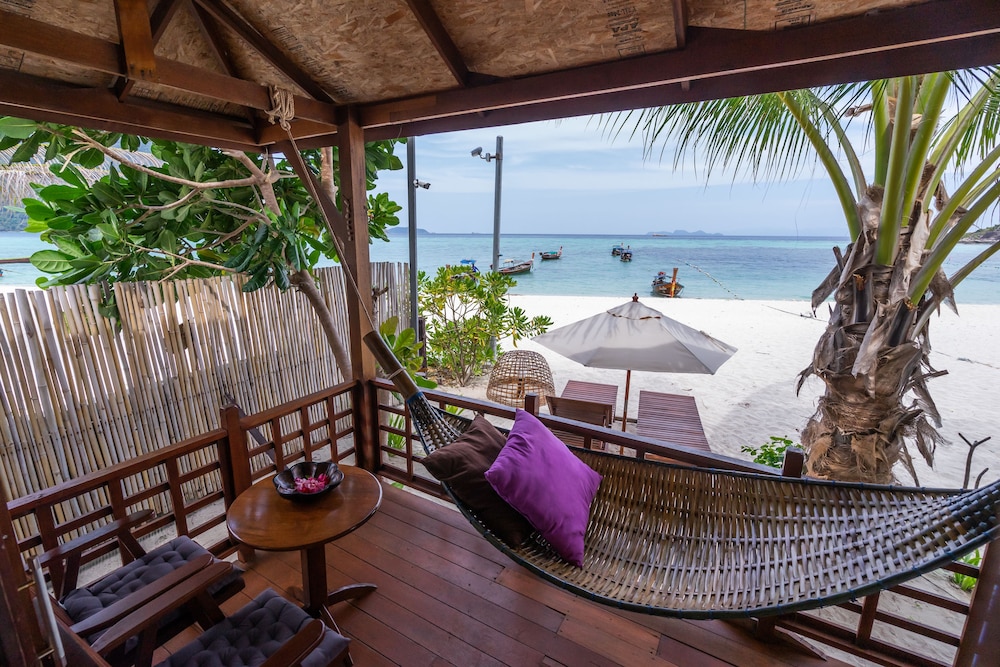 Lipe Beach Resort 30/50