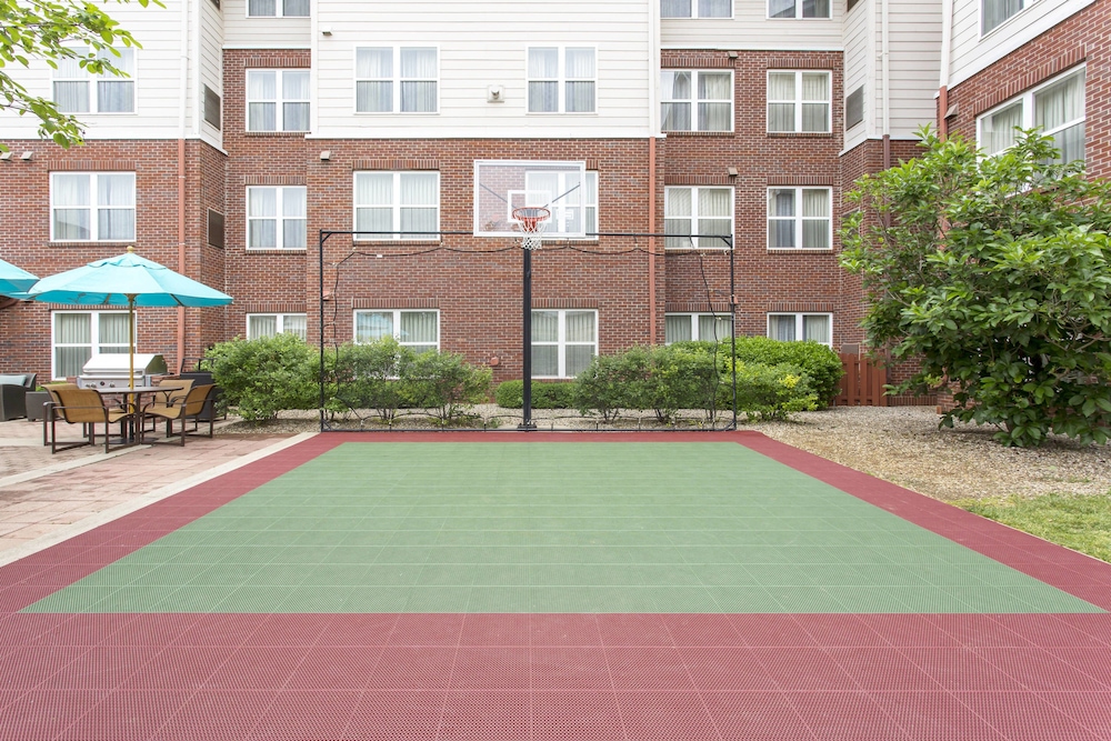 Residence Inn By Marriott Louisville Northeast 4/33