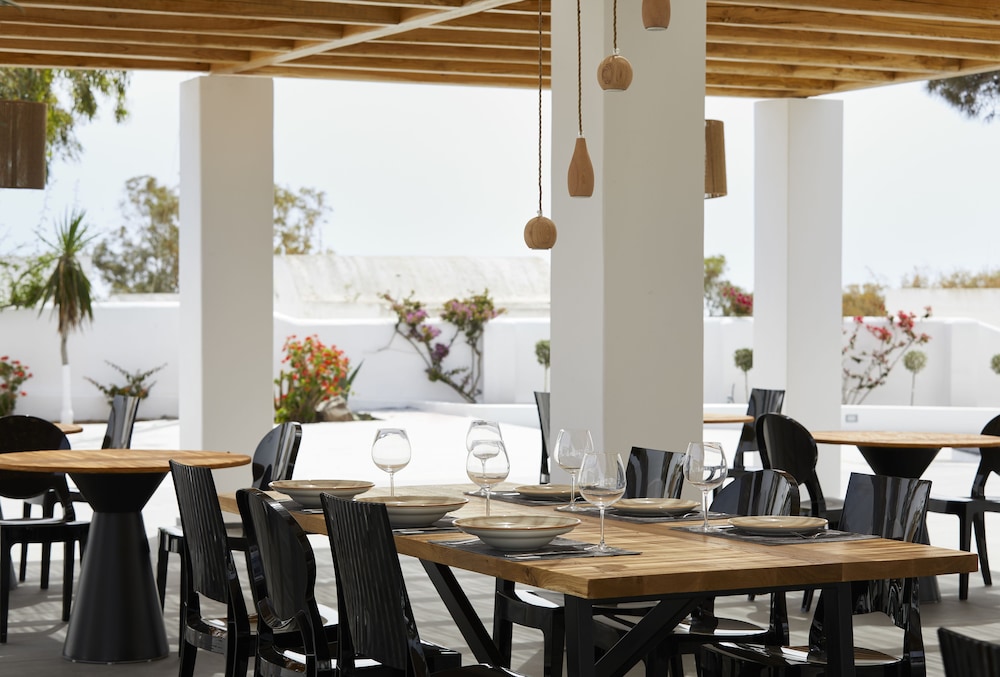Kalisti Hotel And Suites 58/72