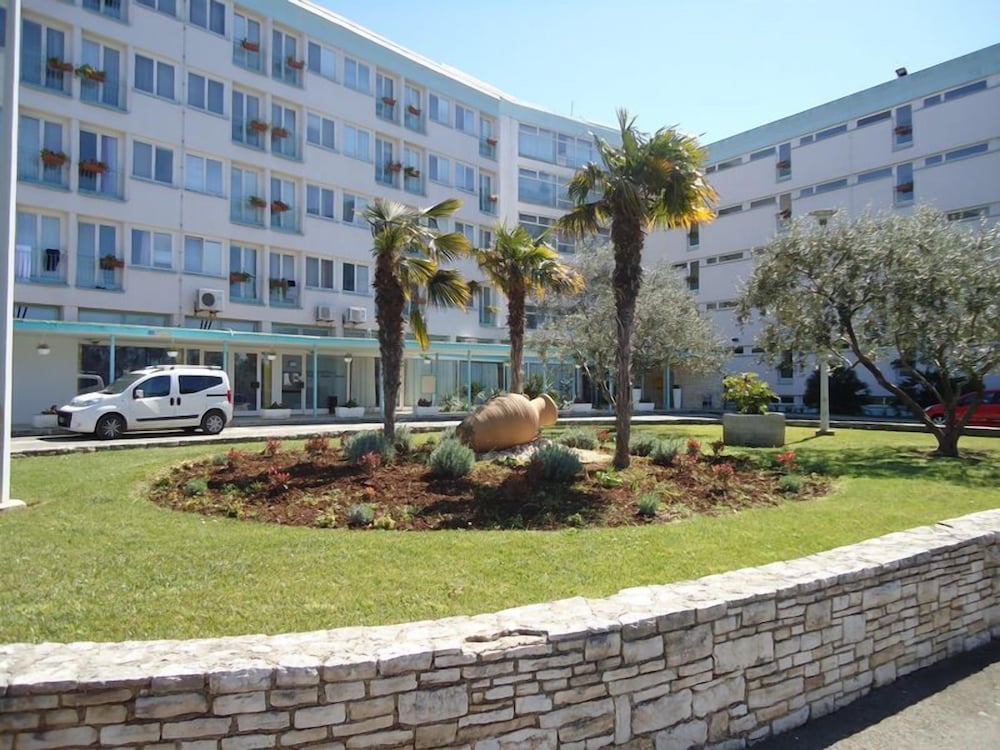 Pula Hotel 29/37