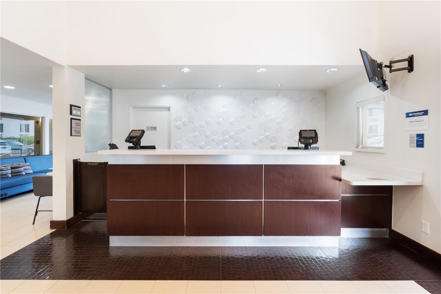 Best Western San Diego/Miramar Hotel 7/41