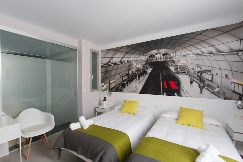 Bilbao City Rooms 16/25