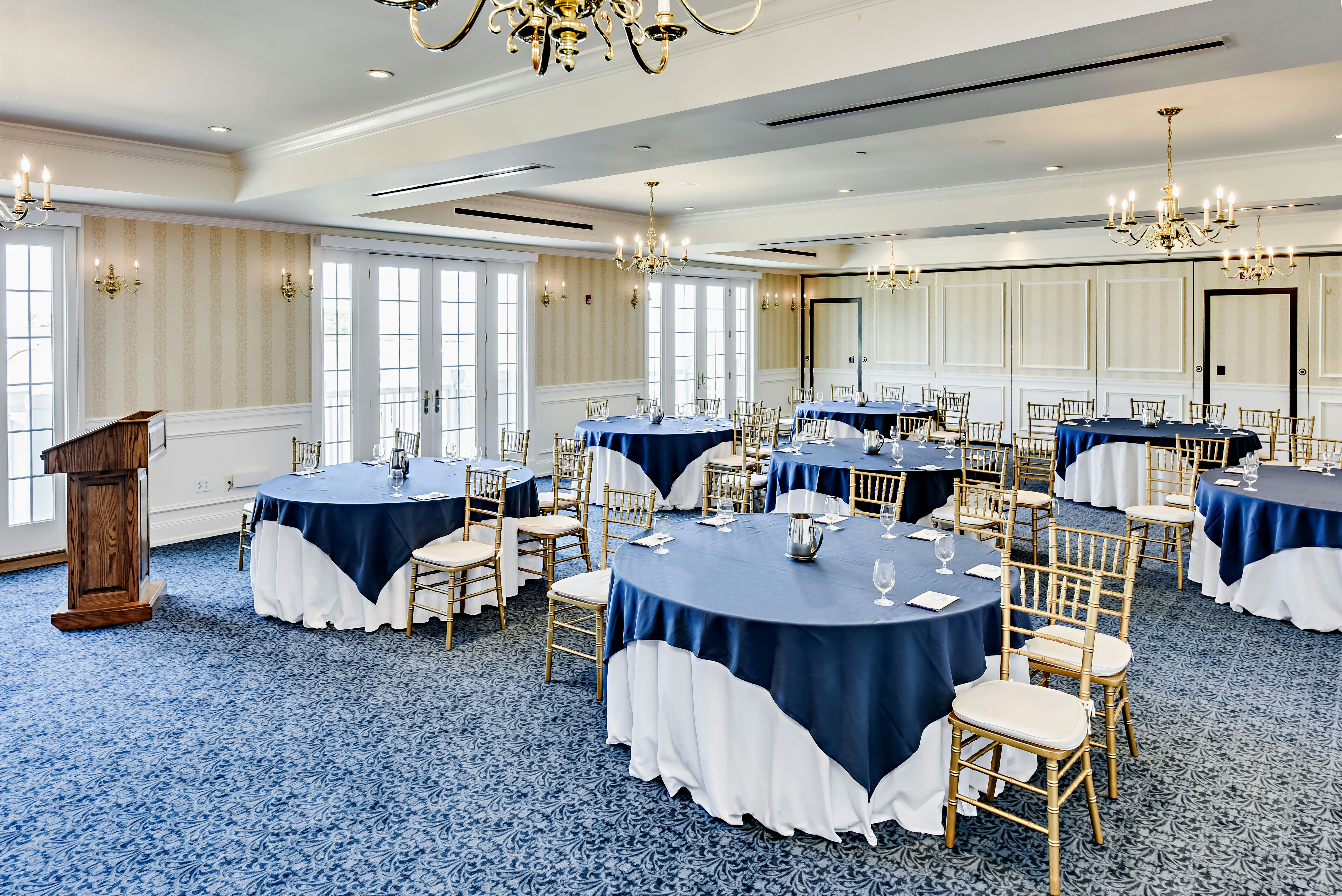 Madison Beach Hotel, Curio Collection by Hilton 74/88