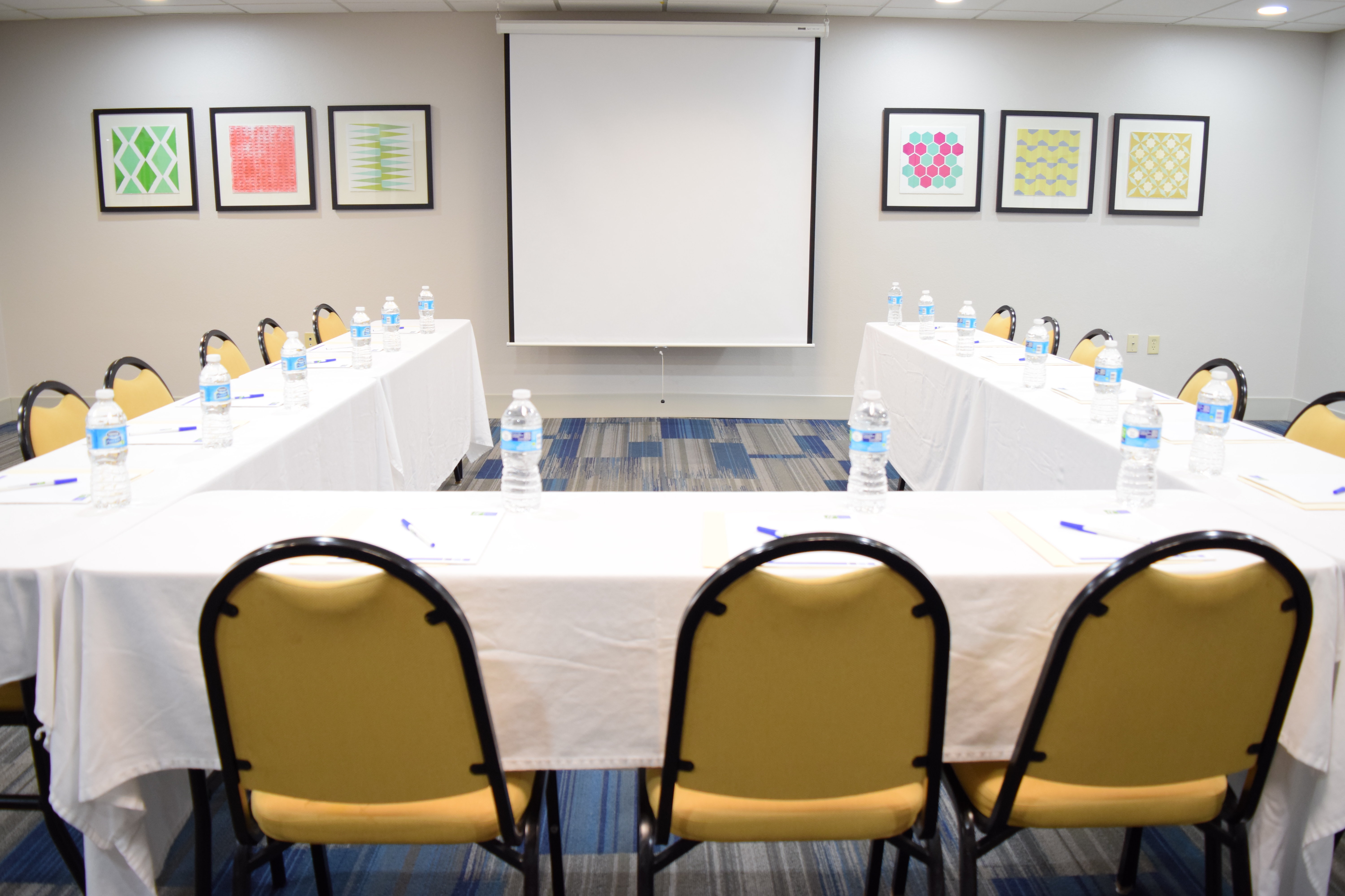 Holiday Inn Express Hotel And Suites Pensacola W I 10 32/35