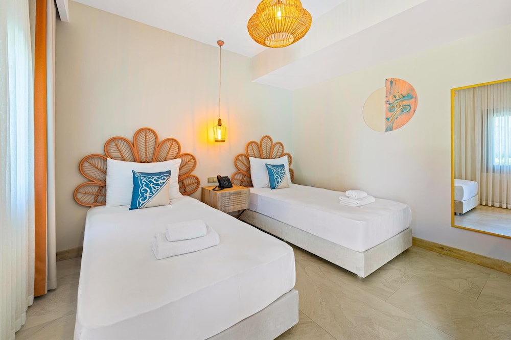 Suum Bodrum Hotel and Beach - Adults Only 19/50