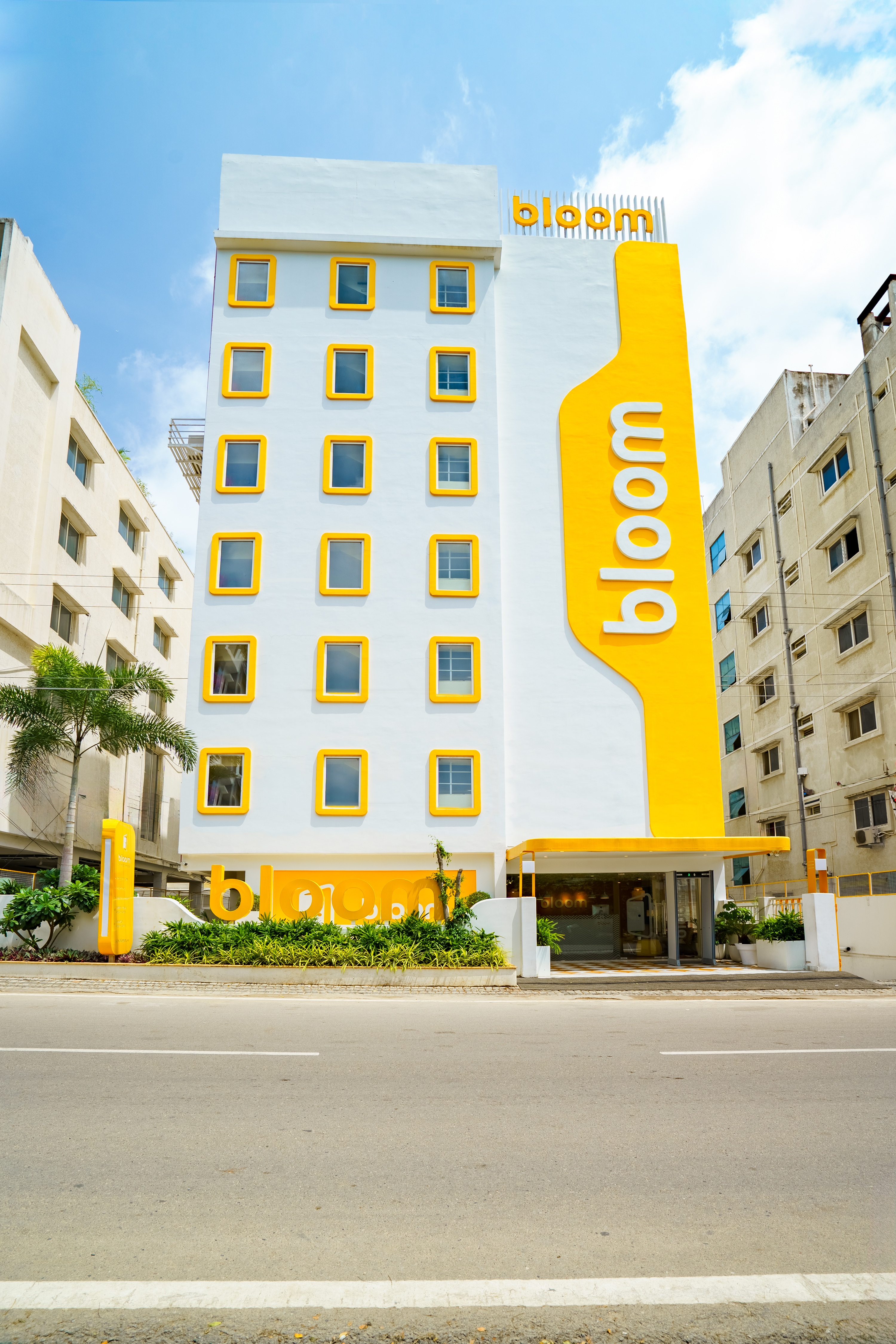 Bloom Hotel - Cyber Towers 2/26
