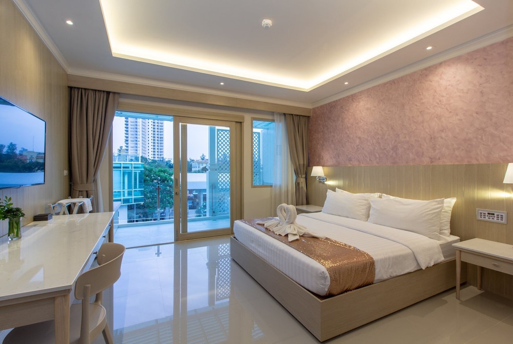 The Sea-Cret Hua Hin Hotel 18/73