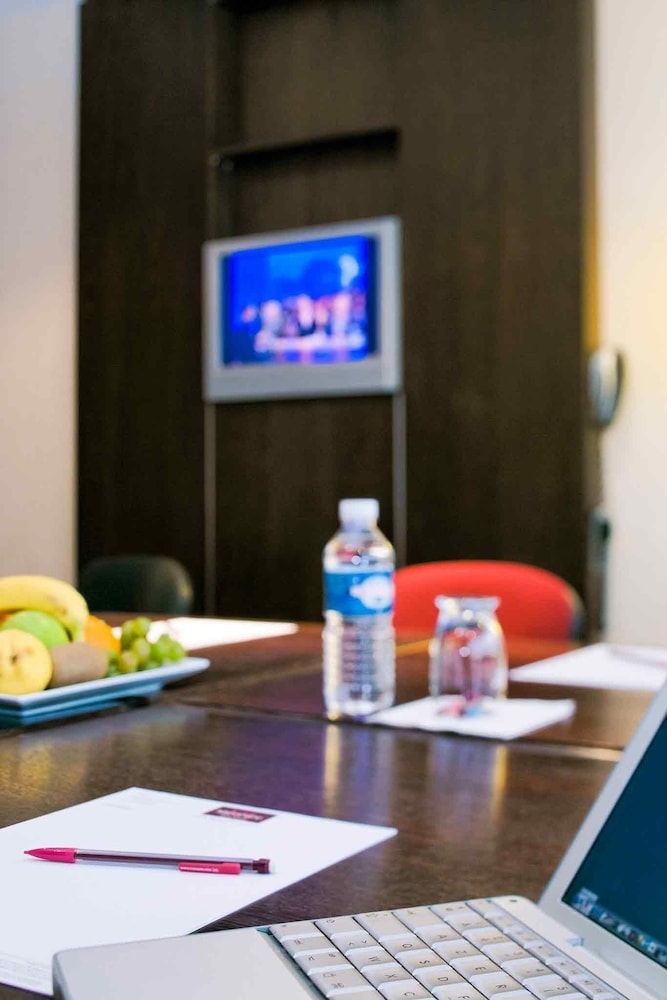 MERCURE RENNES CESSON 56/69