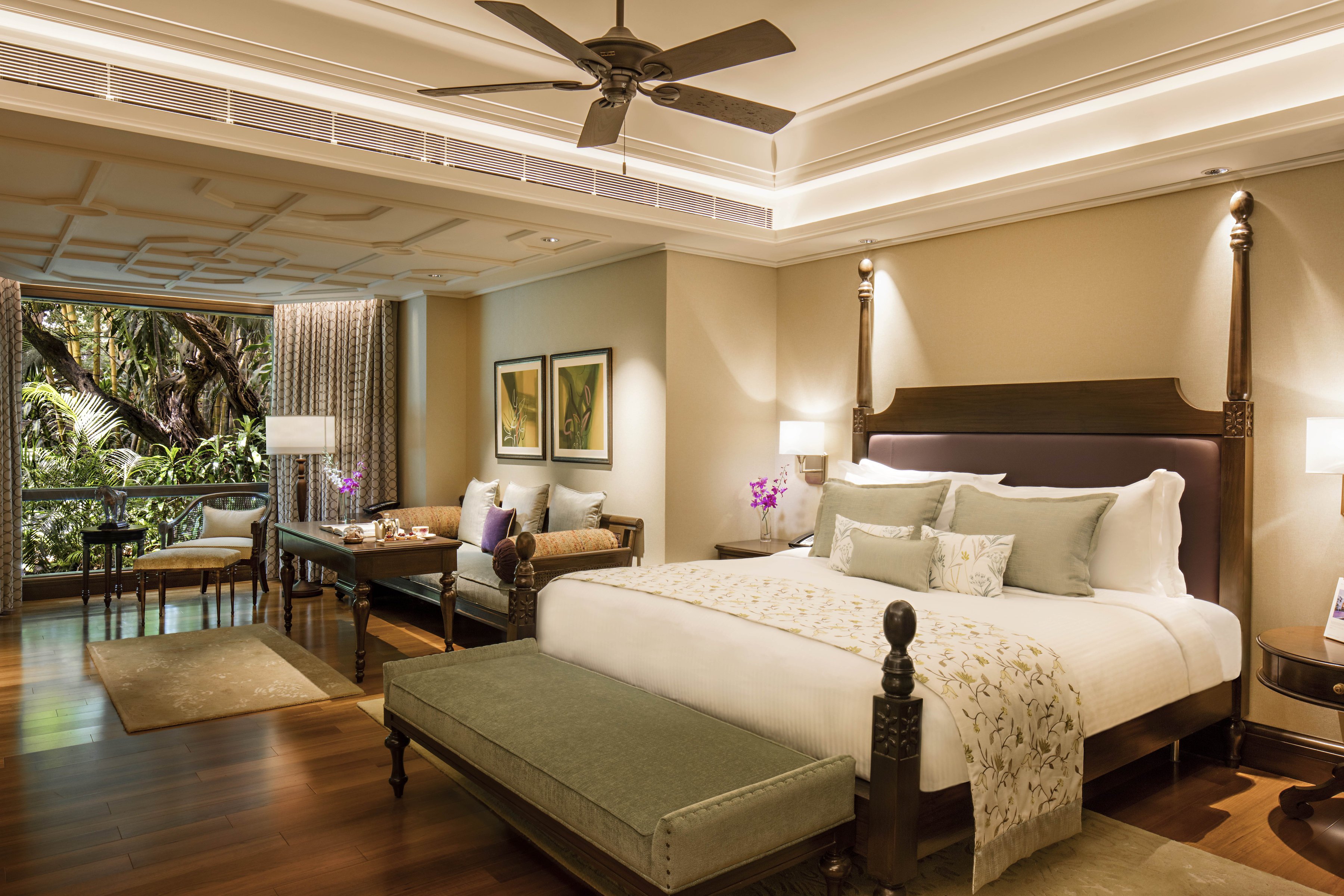 Taj Club, King Bed, Club Lounge Access
