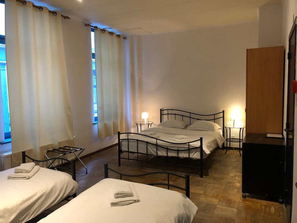 Hotel Abberdeen 11/50