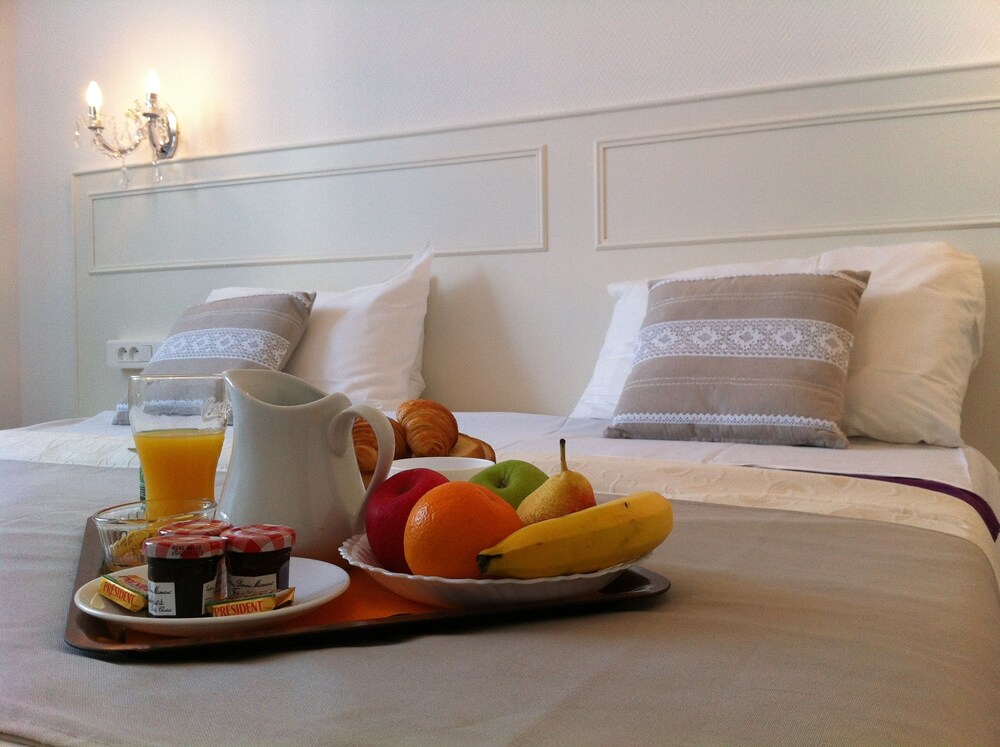 ABALYS HOTEL 34/46