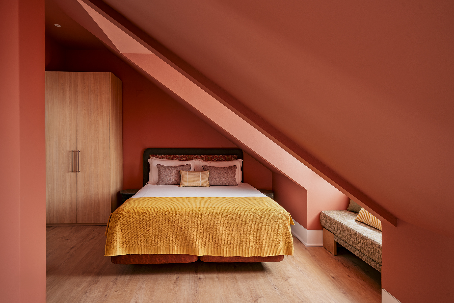 Room at Vincci Baixa Suites Apartments, LISBON