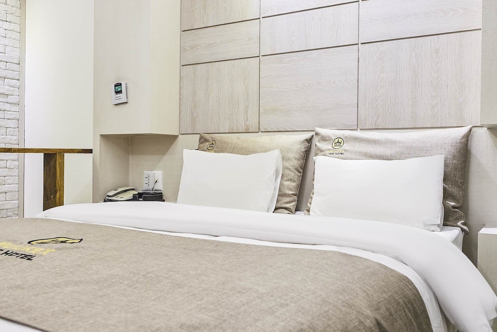 Amourex Hotel 29/49