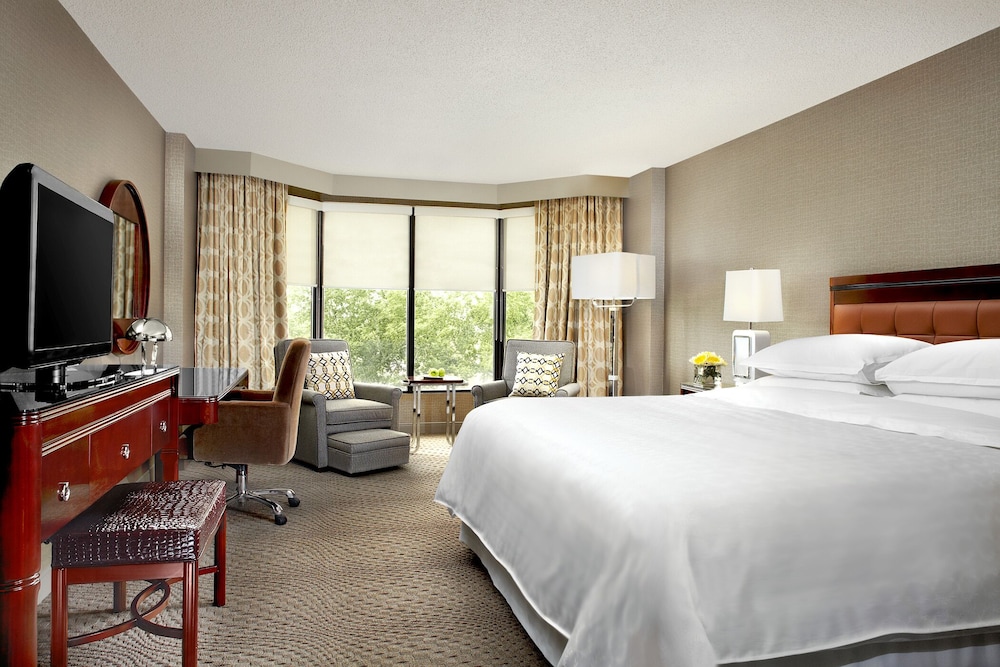 Red Deer Resort & Casino 18/72