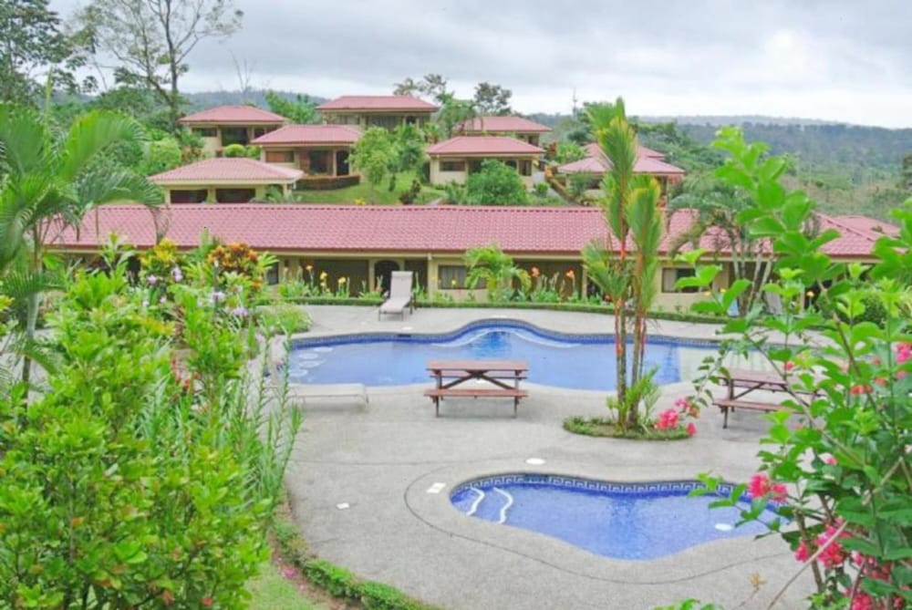 Arenal Volcano Inn 5/69