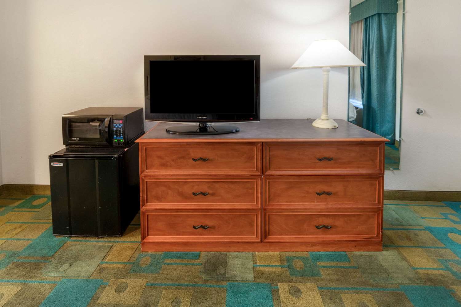 Motel6 Phoenix, AZ - Midtown 18/22