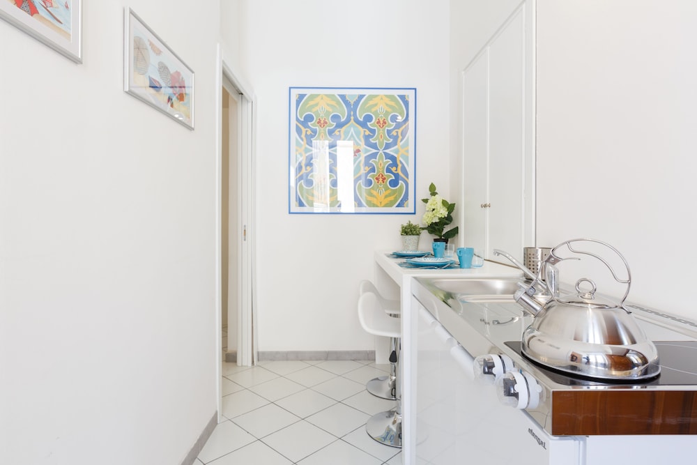 B&B Piazza Fratti 68/69
