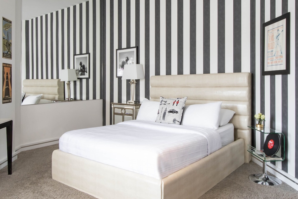 Retro Suites Hotel 32/83