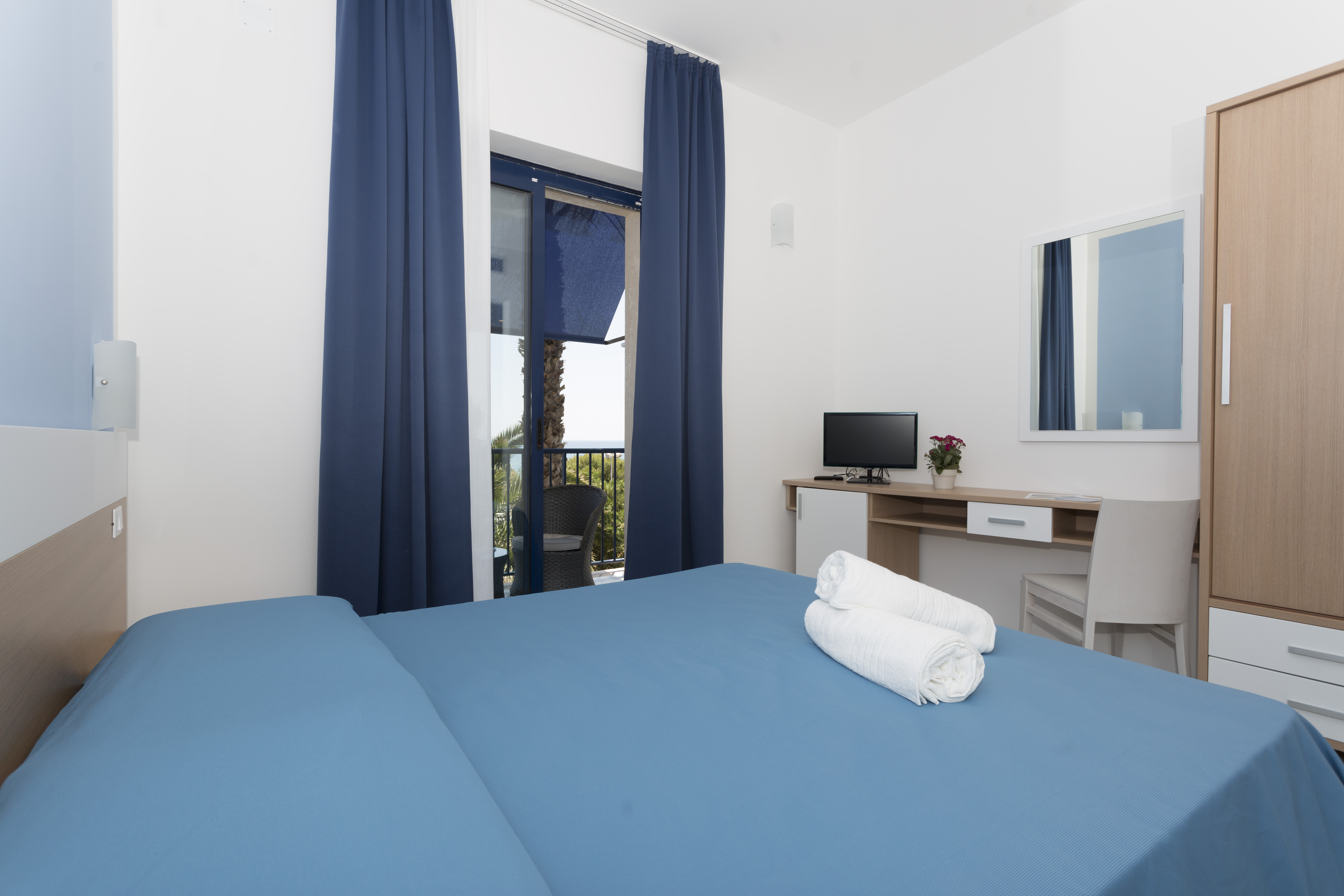 Deluxe, Double Bed, Sea View