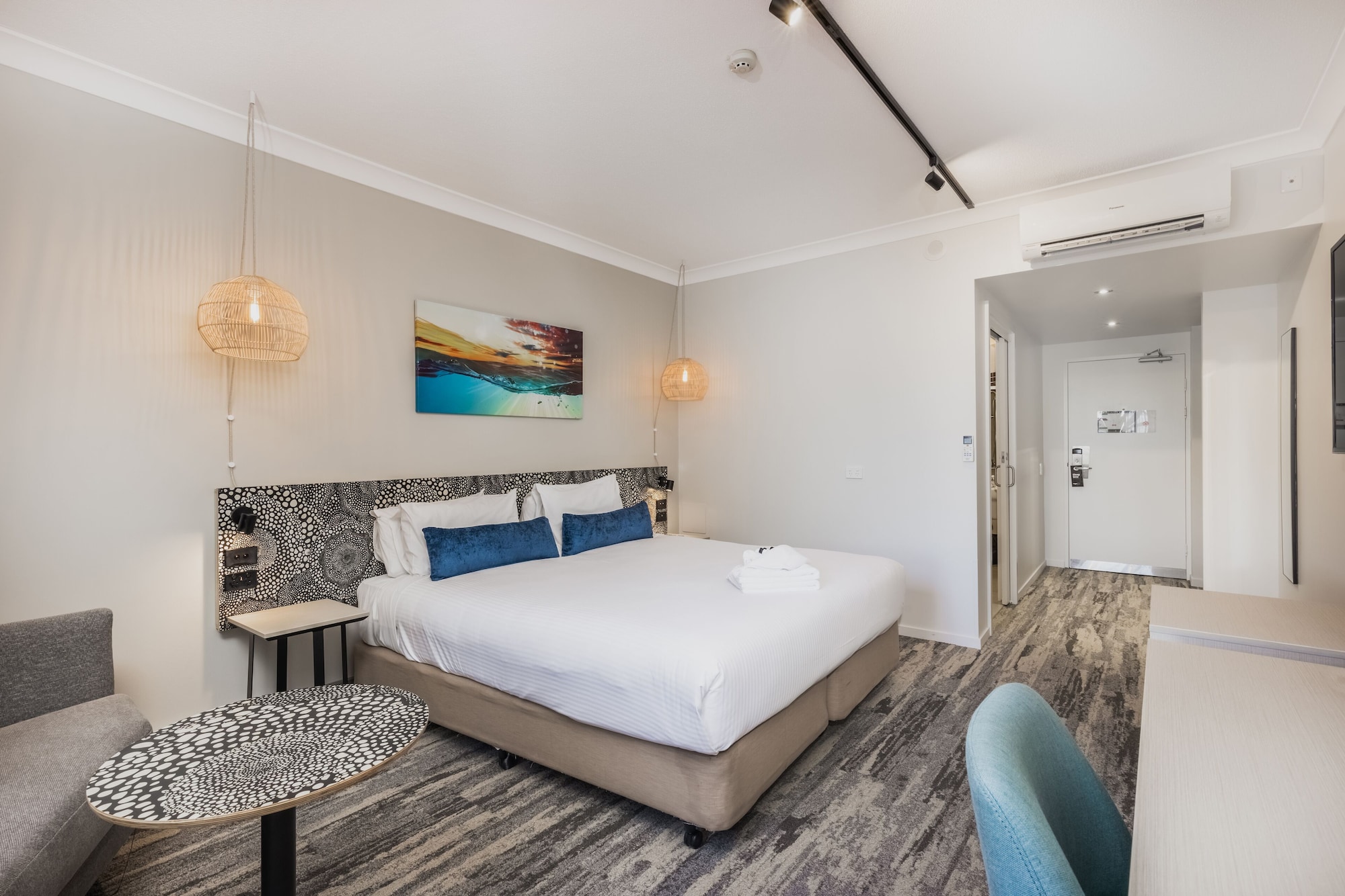 Studio, King Bed, Accessible, Mermaid Waters Hotel by Nightcap Plus 6/8