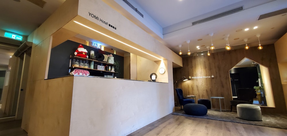 Yomi Hotel 4/76