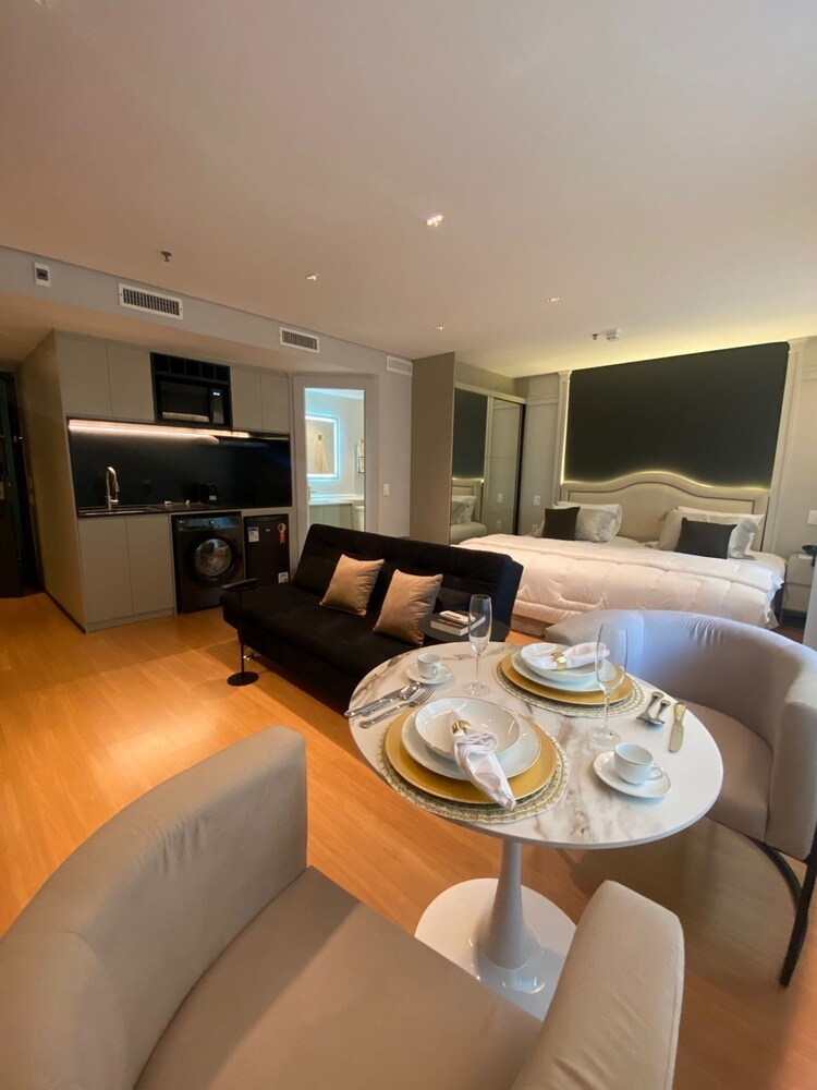 You Stay at Vila Olimpia - ITC 26/50