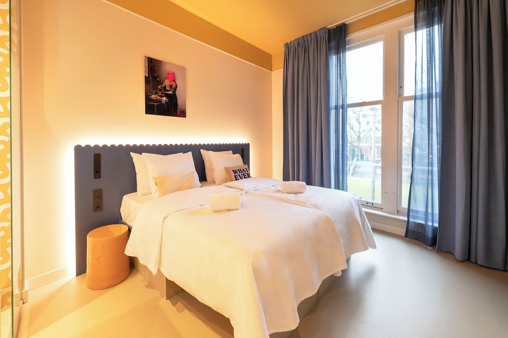 City Hotel Rembrandt Square 23/63