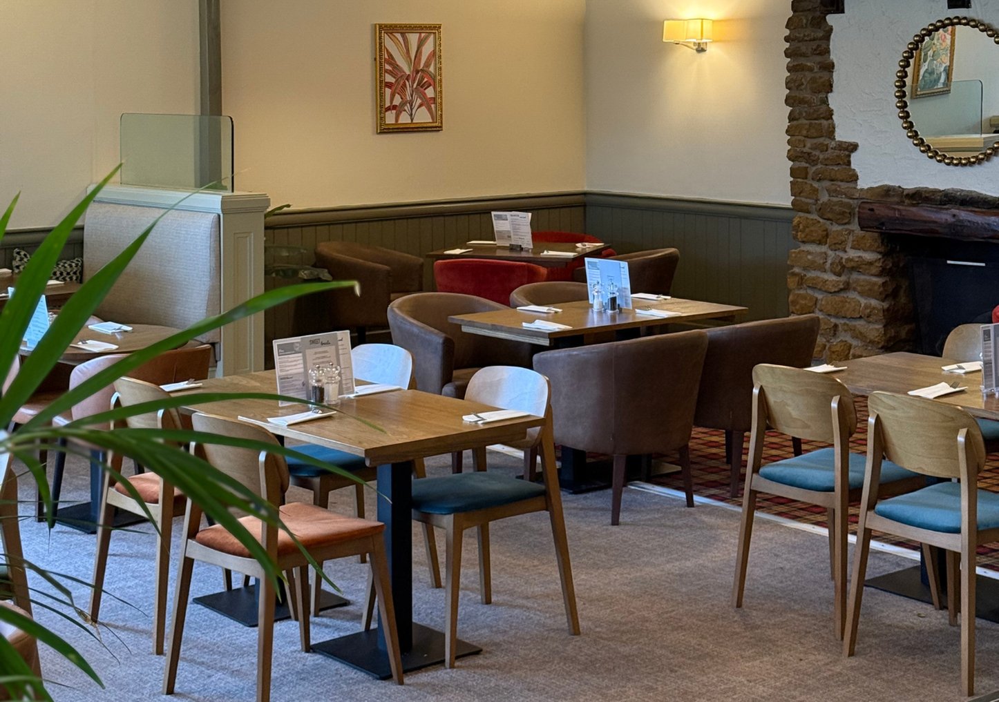 Dragonfly Hotel Bury St Edmunds 29/45