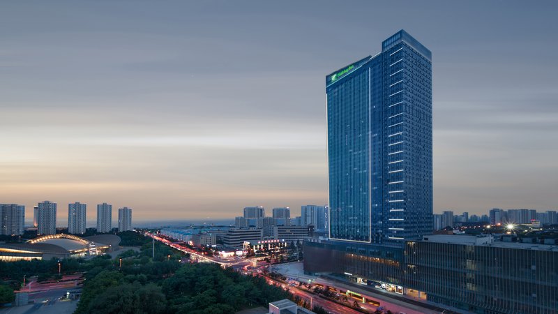Holiday Inn Qinhuangdao Haigang 2/52