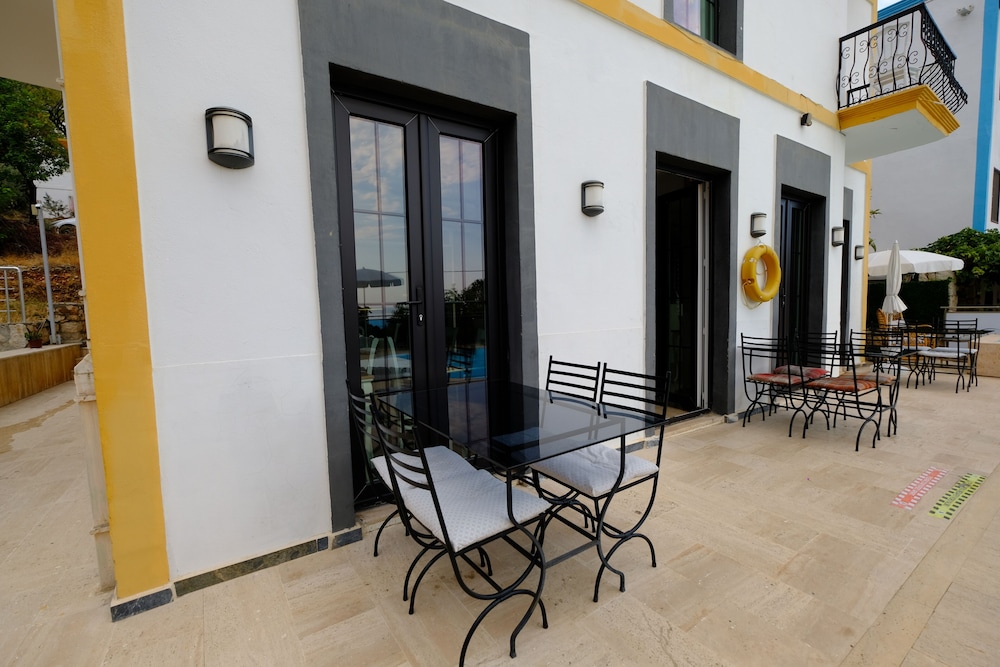 Enda Boutique Hotel 40/70
