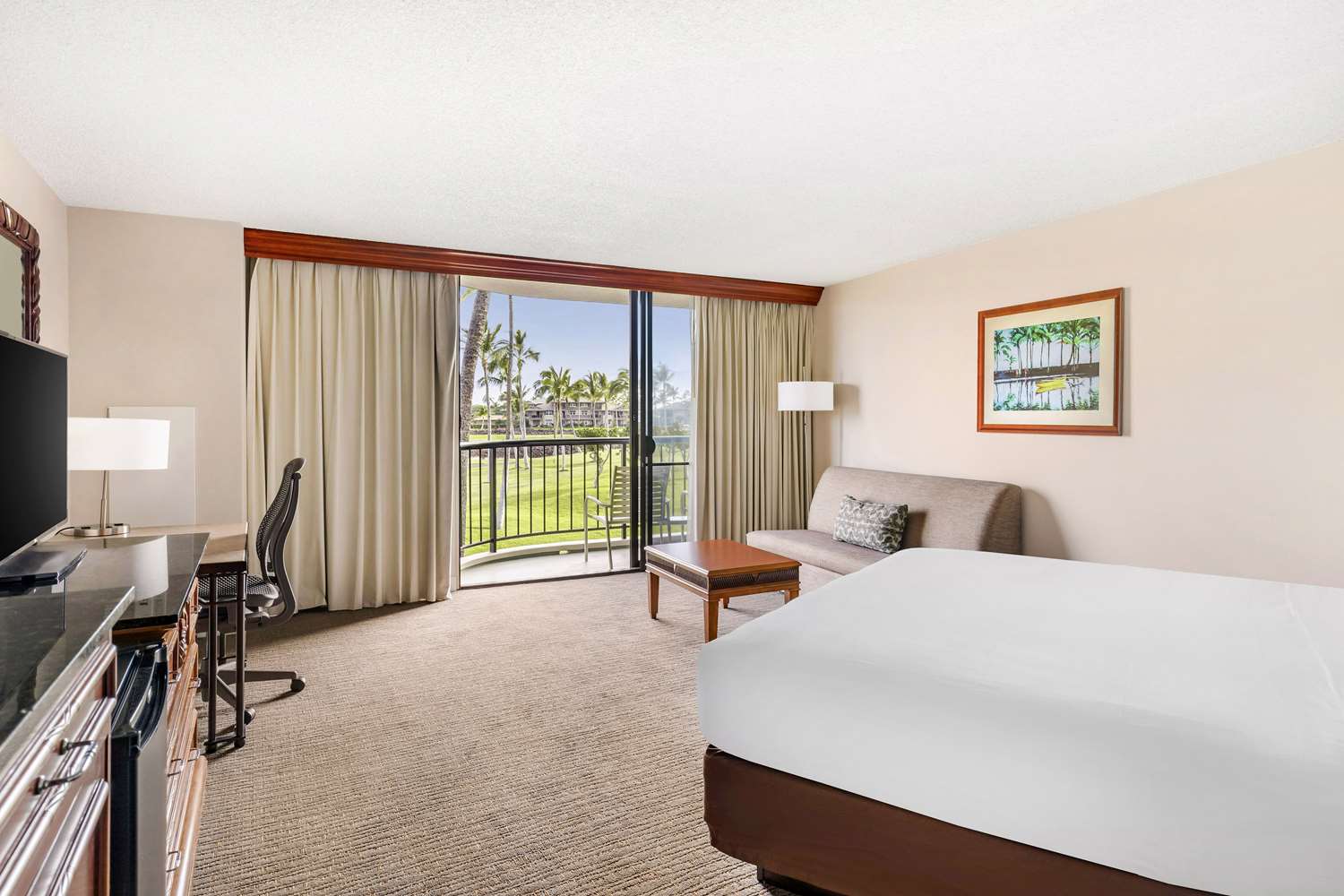 Room, King Bed, Resort View, Sofa
