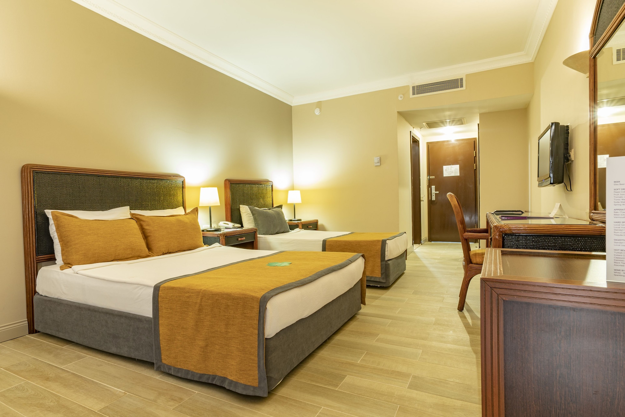 HOTEL STANDARD ROOM