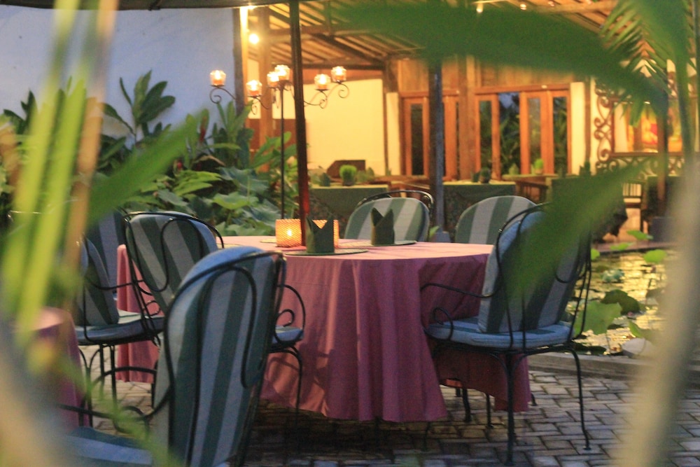 D Omah Hotel Yogyakarta 67/69