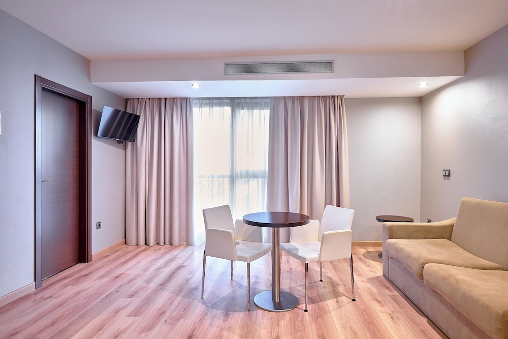 Hotel Turia Granada 31/50
