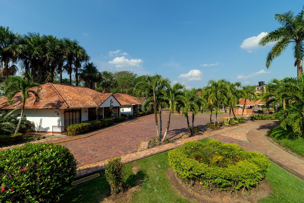 Hotel Campestre La Potra 44/50