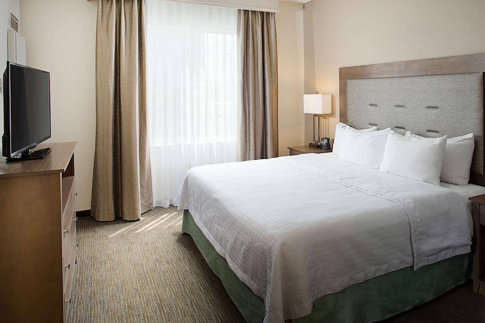 Suite, King Bed, Homewood Suites By Hilton Albuquerque 2/3