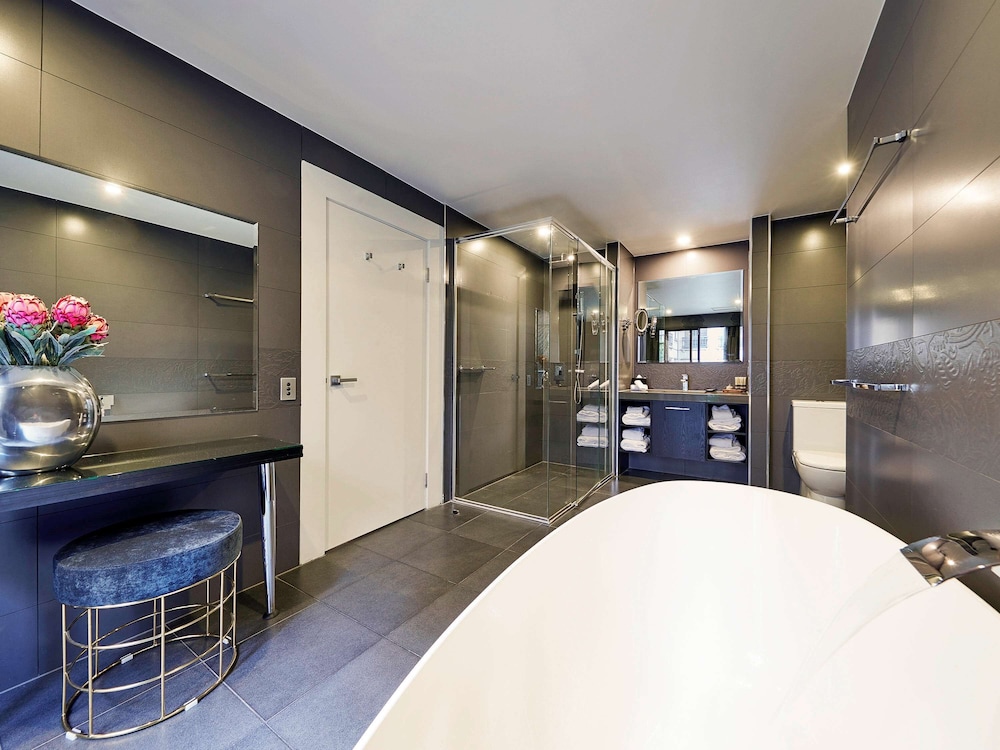 The Sebel Melbourne Flinders Lane 25/55
