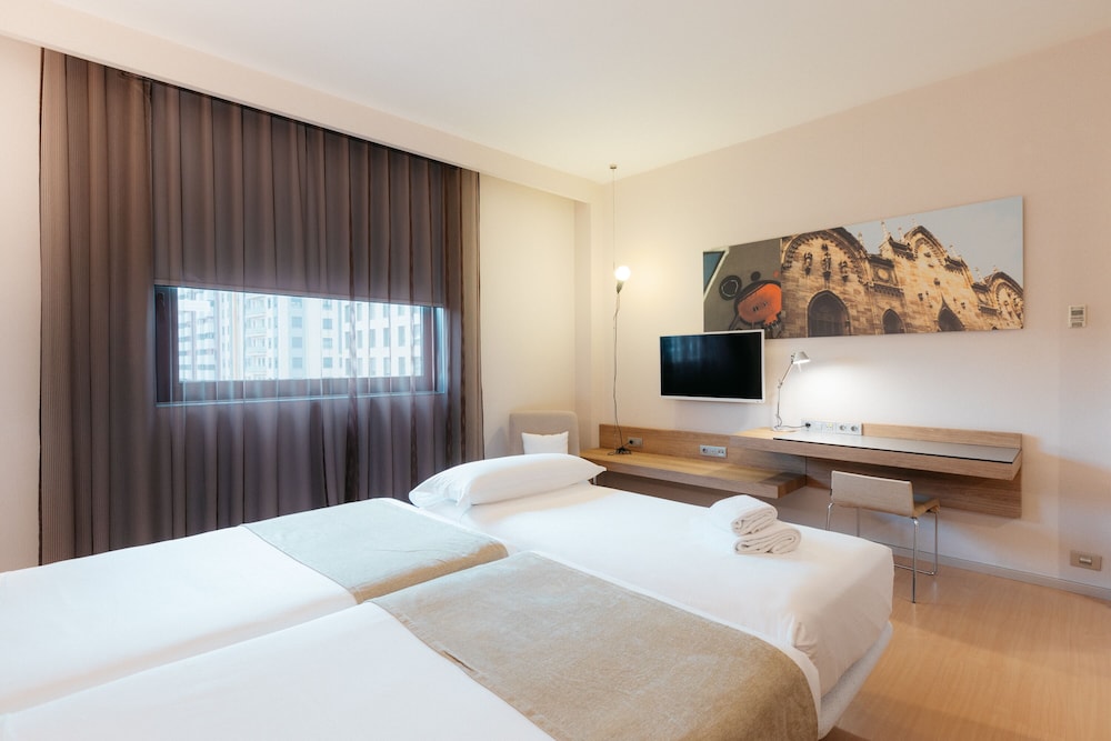 BARCELO VALENCIA 24/66