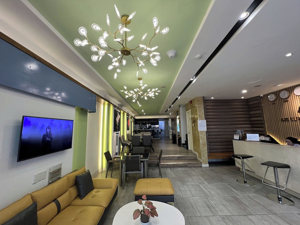 A25 Hotel - 142 Bui Thi Xuan 41/63
