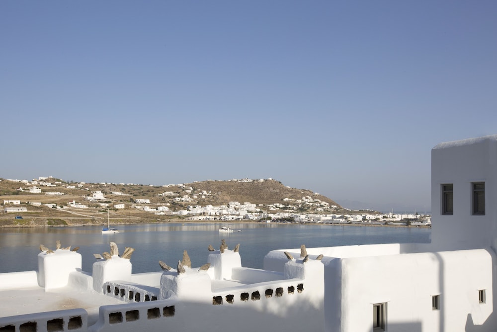 Dreambox Mykonos Suites 49/53