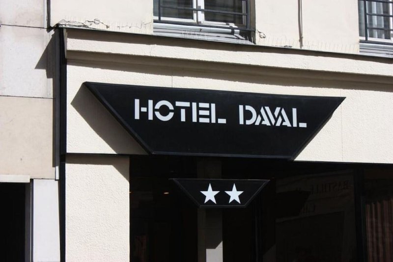 达瓦尔酒店(Hotel Daval) 图片1