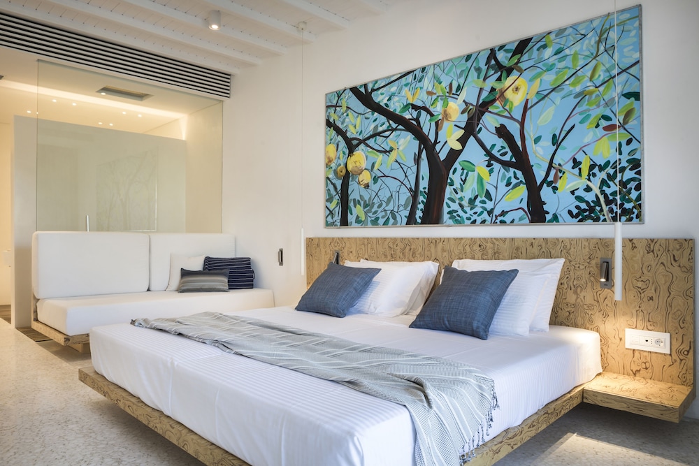 Mykonos Dove Beachfront Hotel 18/73