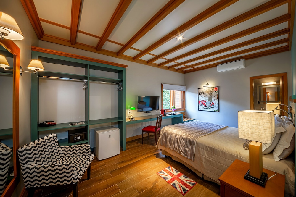Hostel Britânico 23/50