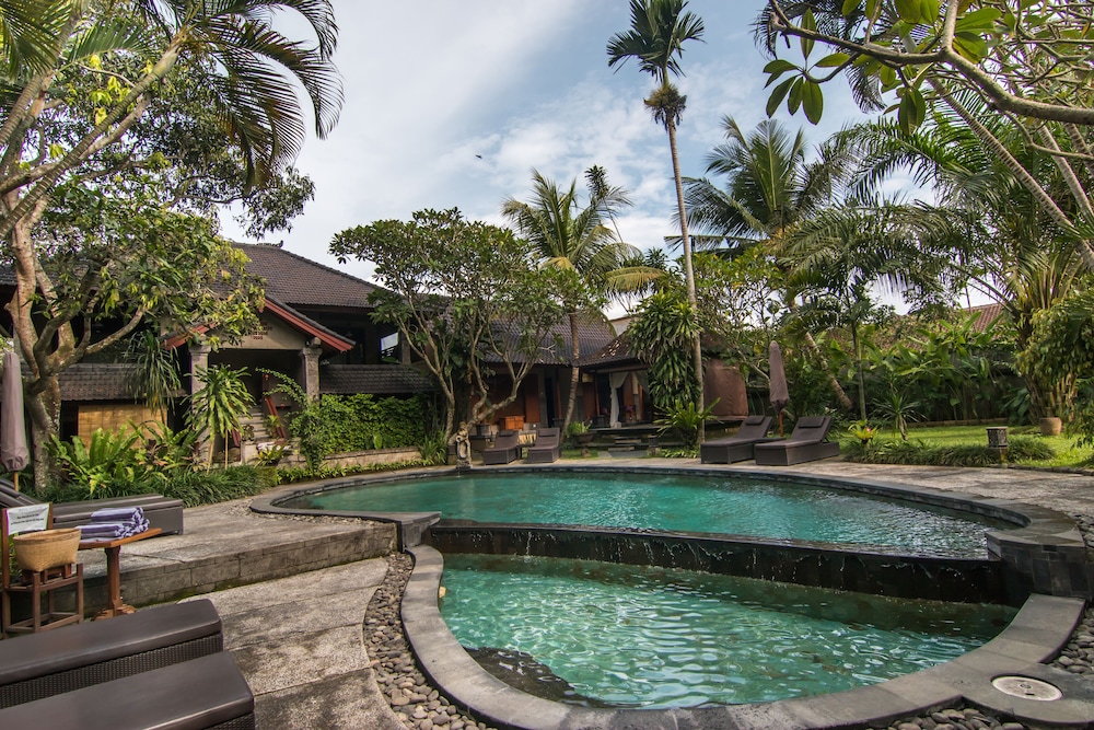 De Munut Balinese Resort and Spa 61/71