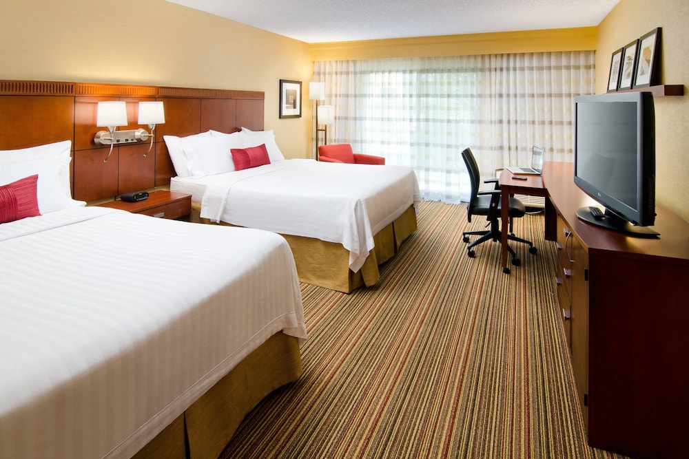 Room at Courtyard Irvine John Wayne Airport Orange County, IRVINE - CA